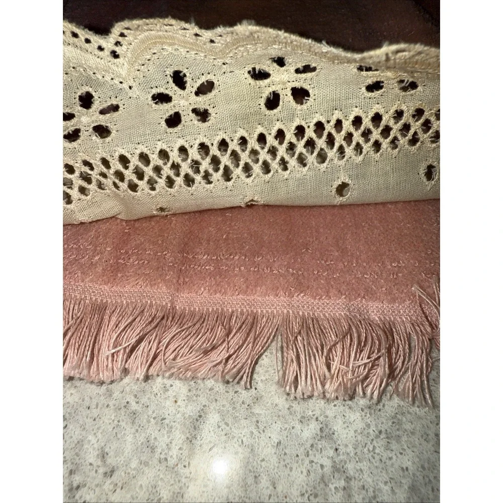 Set Of Vintage Ames Guest Hand Towels Pink Lace Edge Trim Cottagecore MCM